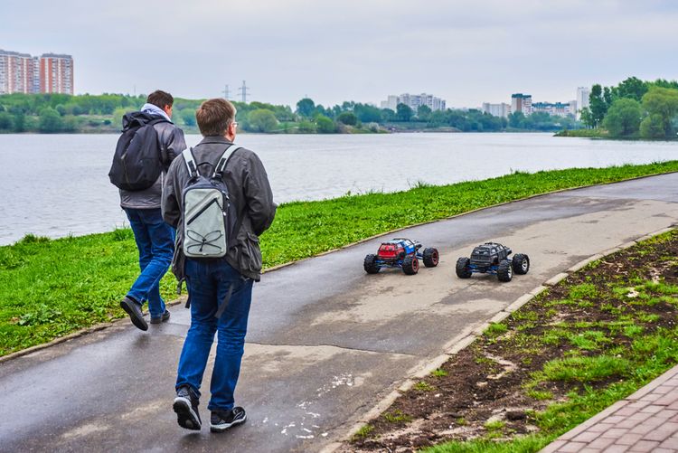 RC autá na diaľkové ovládanie na chodník